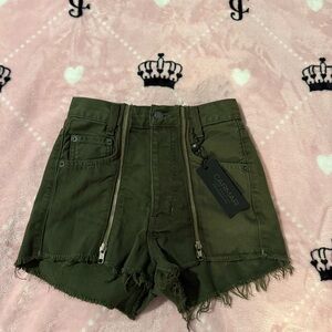 CARMAR Olive High-Waisted Shorts with Zipper Detail